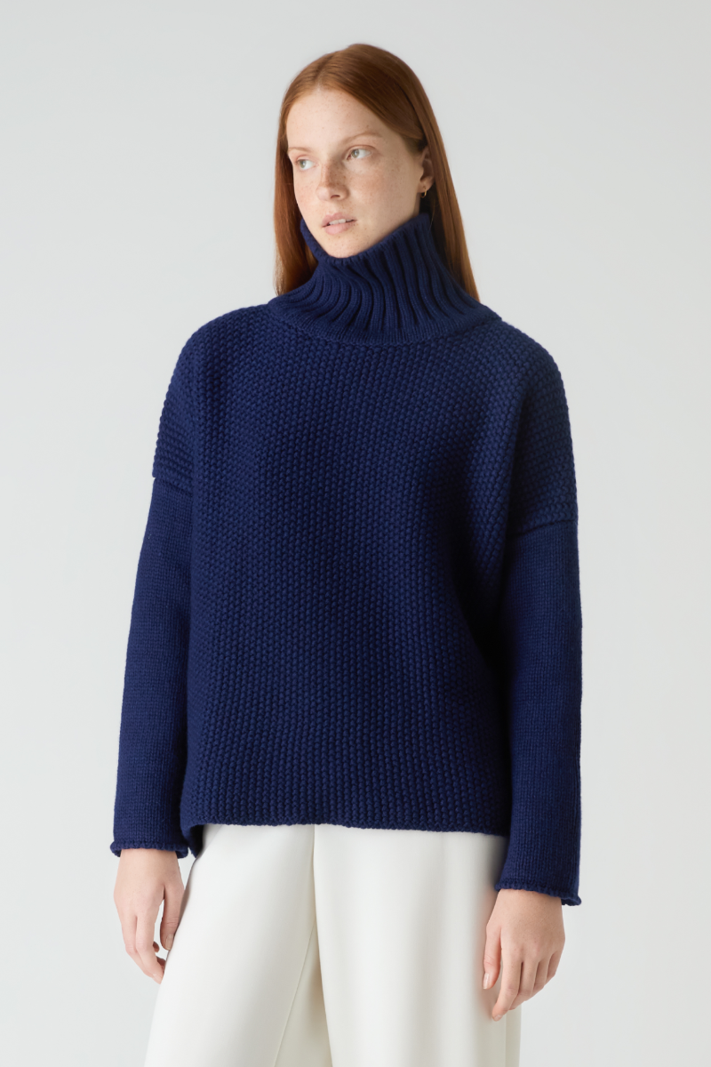 Navy chunky sweater shop