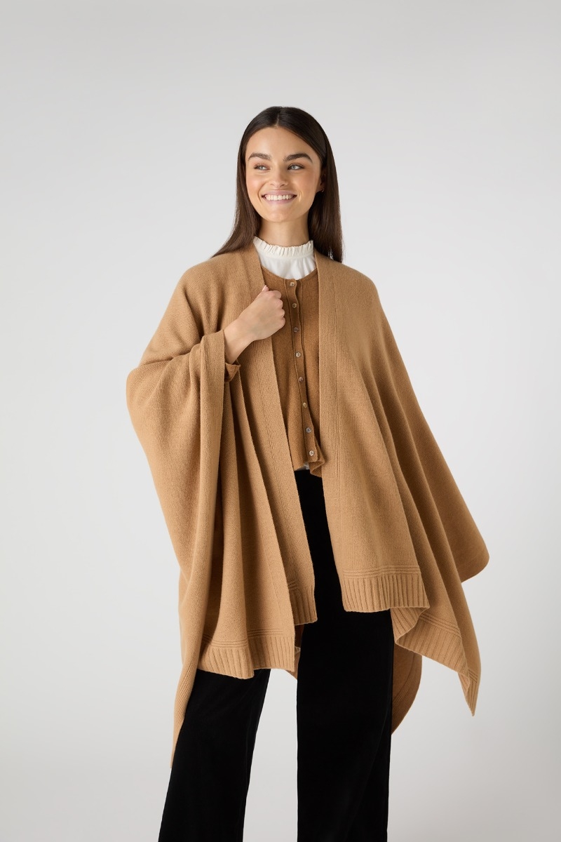 Emery Knitted Cape Camel | Sustainable Clothing |